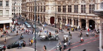 Europa impulsa el uso de la bicicleta como hábito saludable en ciudades