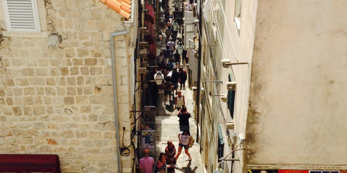 Dubrovnik limita el número de turistas diarios para proteger su centro histórico