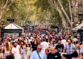 Barcelona anuncia el fin de nuevos apartamentos turísticos para 2028